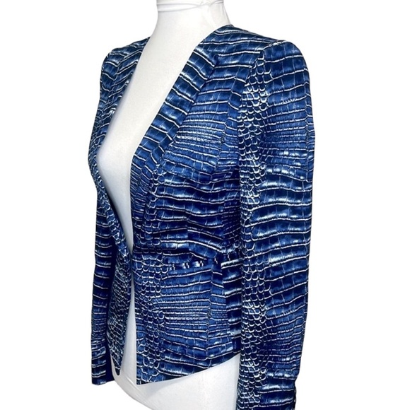 BCBG Maxazria Jordyn Blazer Blue - Picture 3 of 4